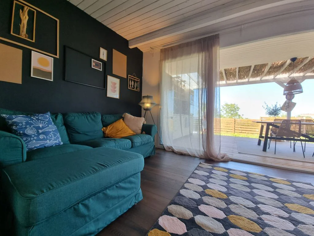 Бунгало - Вила Безвремие